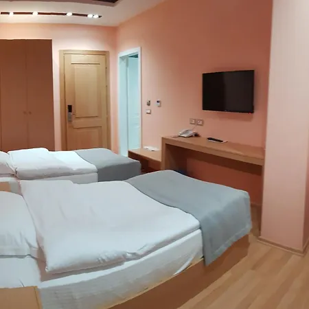 Elite Hotell 4*