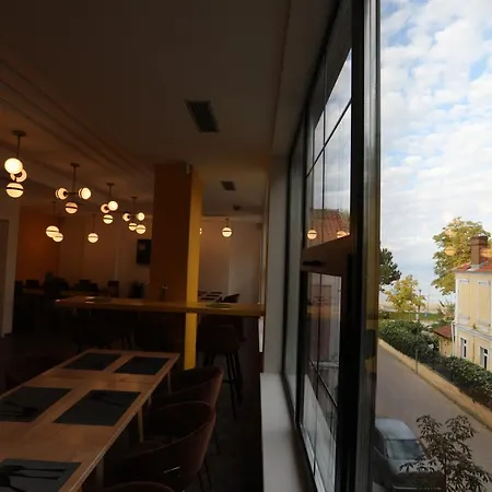 Elite Hotel 4*