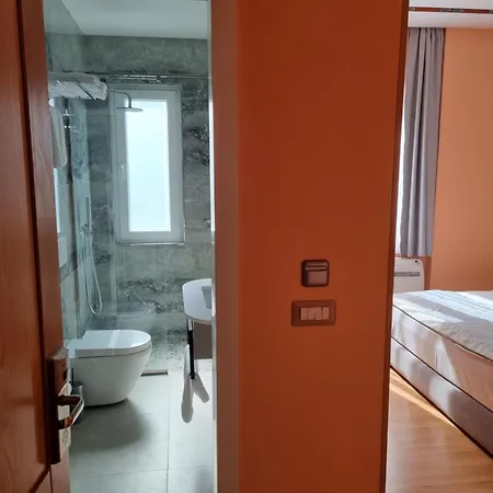 Elite Pogradaş