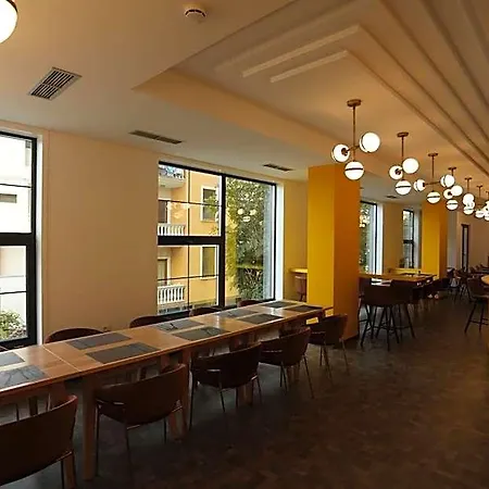 Hotel Elite 4*